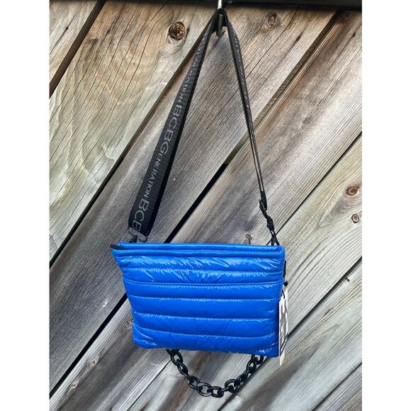 BCBGeneration Blue Quilted Puffer Crossbody Bag‎ NWT 2-in-1 Versatile - Picture 4 of 5